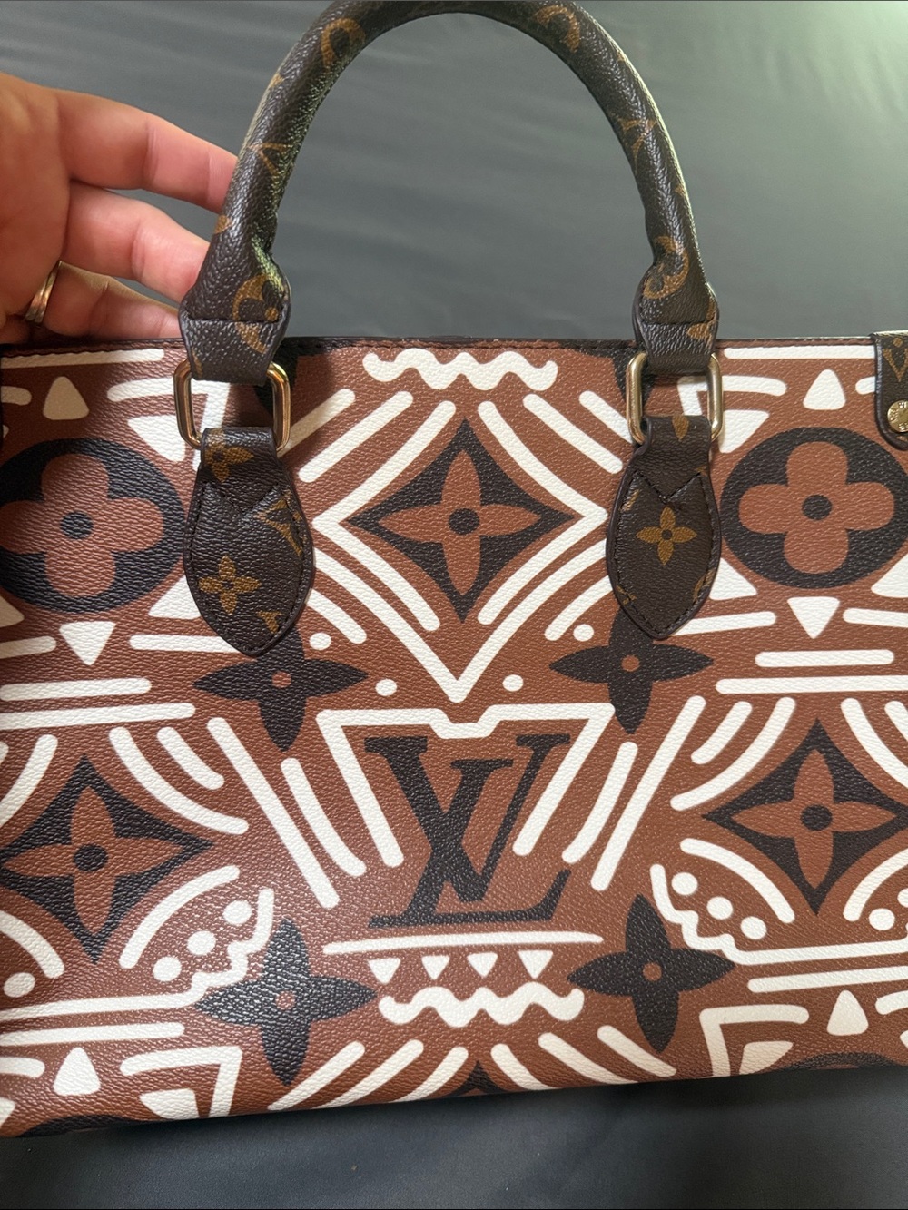 Fun brown  & White Monogram Canvas Tote - Picture 11 of 12